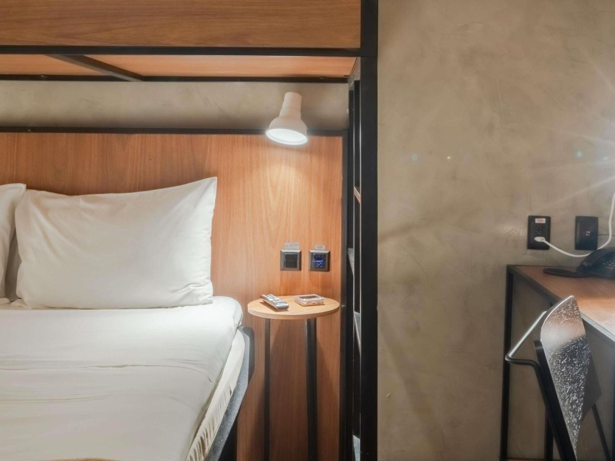 Ibis 3*